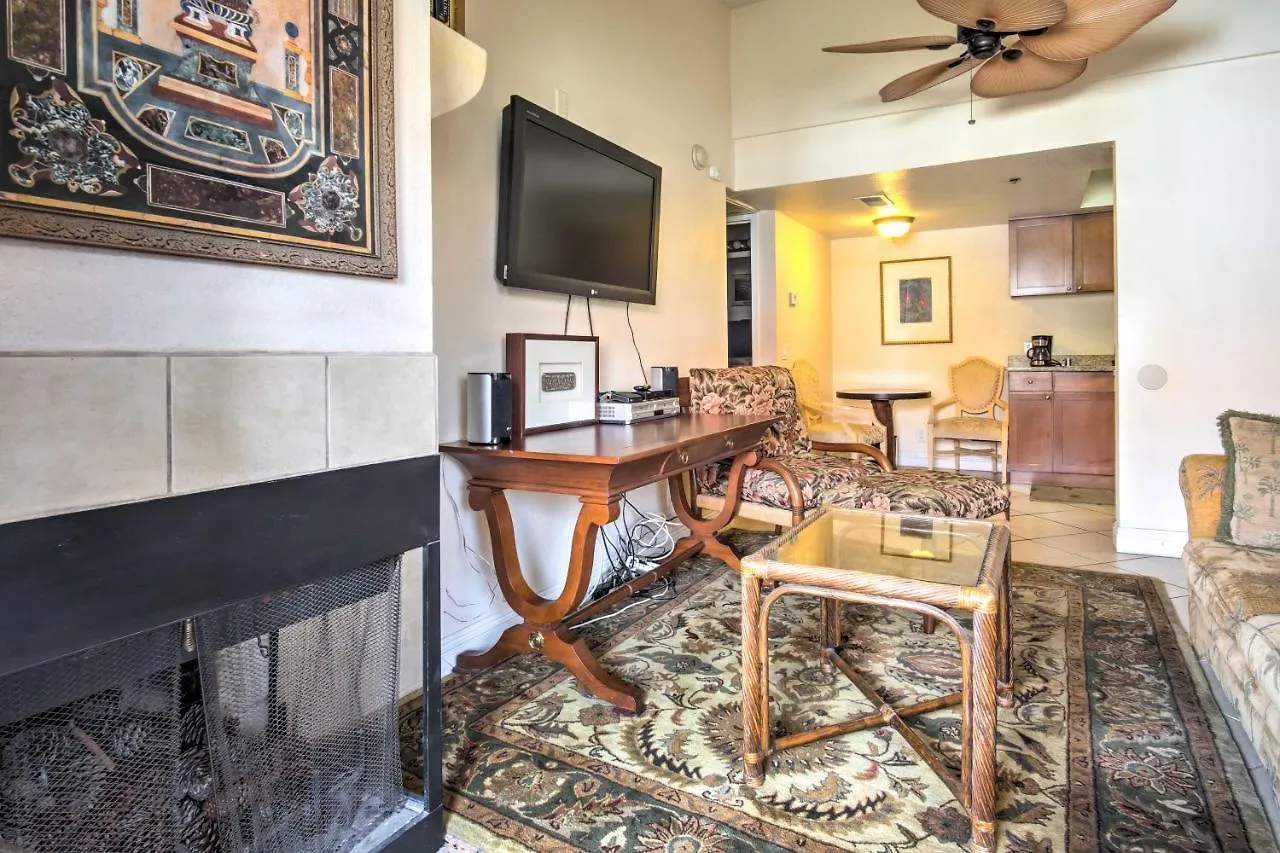 Pet-Friendly Las Vegas Condo 1 Mi To The Strip!