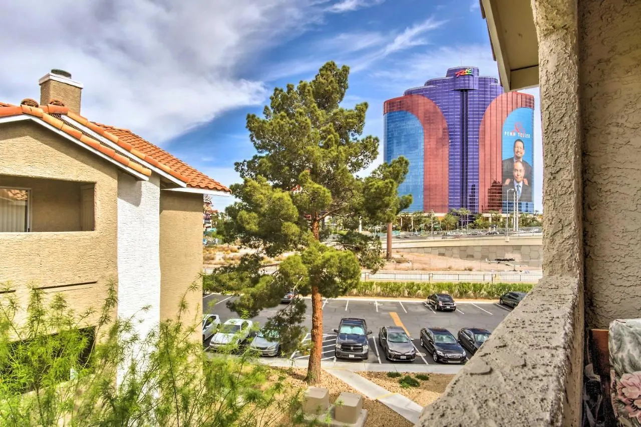Апартаменты Pet-Friendly Las Vegas Condo 1 Mi To The Strip!